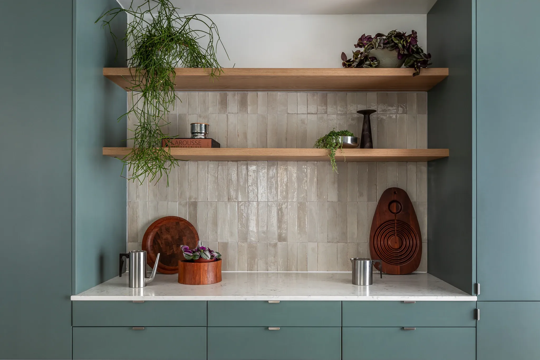 Beams open shelves in blue