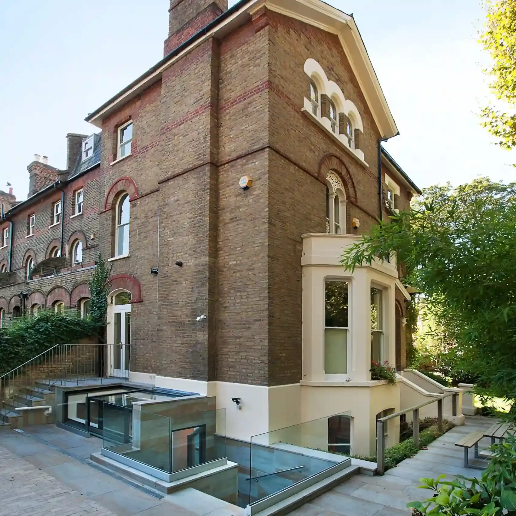 Charlie_award_for_house_extension